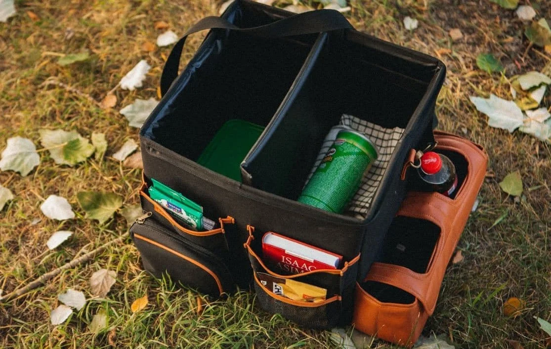 Chevrolet Malibu organizer for road trip